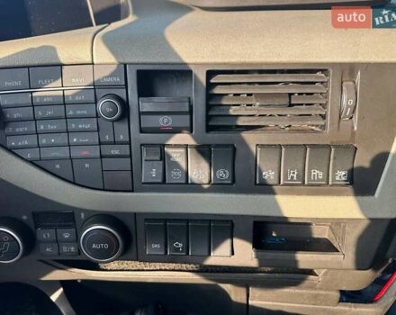 Вольво FH 13, об'ємом двигуна 12.8 л та пробігом 916 тис. км за 43144 $, фото 26 на Automoto.ua