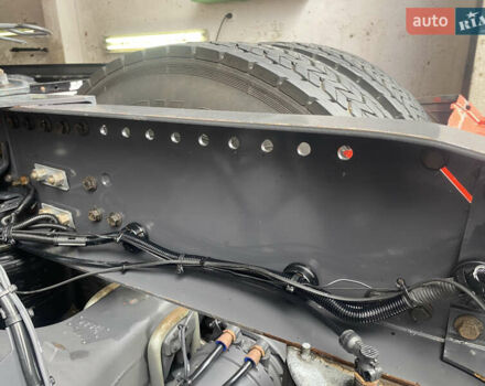 Вольво FH 13, объемом двигателя 0 л и пробегом 630 тыс. км за 44768 $, фото 7 на Automoto.ua