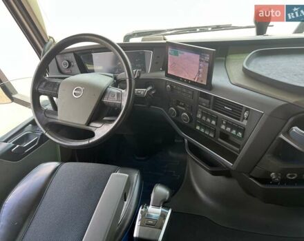 Вольво FH 13, объемом двигателя 0 л и пробегом 377 тыс. км за 102000 $, фото 16 на Automoto.ua