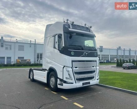 Вольво FH 13, объемом двигателя 0 л и пробегом 2 тыс. км за 132262 $, фото 2 на Automoto.ua