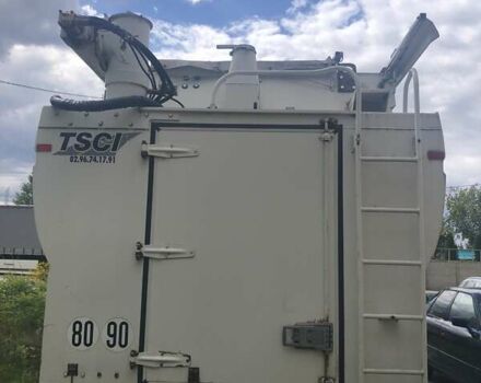 Вольво FH 13, объемом двигателя 0 л и пробегом 900 тыс. км за 10500 $, фото 2 на Automoto.ua