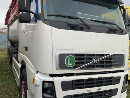 Вольво FH 13, объемом двигателя 0 л и пробегом 1 тыс. км за 28000 $, фото 1 на Automoto.ua