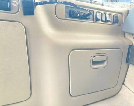 Желтый Вольво FH 13, объемом двигателя 0 л и пробегом 1 тыс. км за 13500 $, фото 10 на Automoto.ua