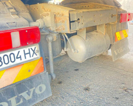 Желтый Вольво FH 13, объемом двигателя 0 л и пробегом 1 тыс. км за 13500 $, фото 18 на Automoto.ua