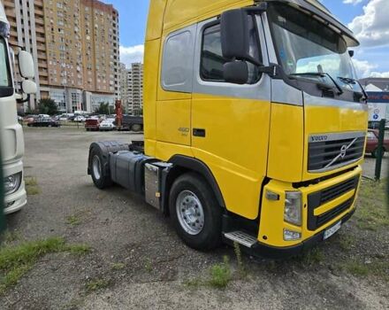 Жовтий Вольво FH 13, об'ємом двигуна 12.78 л та пробігом 1000 тис. км за 20000 $, фото 7 на Automoto.ua