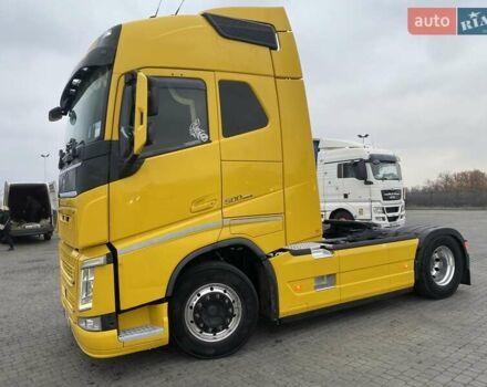 Жовтий Вольво FH 13, об'ємом двигуна 0 л та пробігом 930 тис. км за 41900 $, фото 8 на Automoto.ua