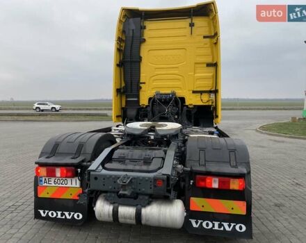 Жовтий Вольво FH 13, об'ємом двигуна 0 л та пробігом 930 тис. км за 41900 $, фото 5 на Automoto.ua