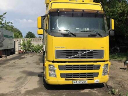 Вольво FH 13 2006 в Киеве на Automoto.ua Желтый Вольво FH 13, объемом двигателя 12.78 л и пробегом 1 тыс. км за 10500 $, фото 1 на Automoto.ua