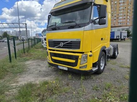 Вольво FH 13 2011 у Києві на Automoto.ua Жовтий Вольво FH 13, об'ємом двигуна 12.78 л та пробігом 1000 тис. км за 20000 $, фото 1 на Automoto.ua