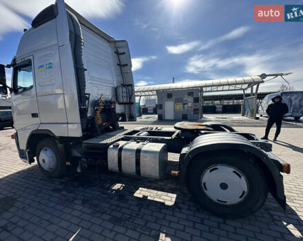 Серый Вольво FH 13, объемом двигателя 12.1 л и пробегом 10 тыс. км за 10900 $, фото 5 на Automoto.ua