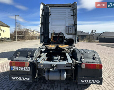 Серый Вольво FH 13, объемом двигателя 12.1 л и пробегом 10 тыс. км за 10900 $, фото 4 на Automoto.ua