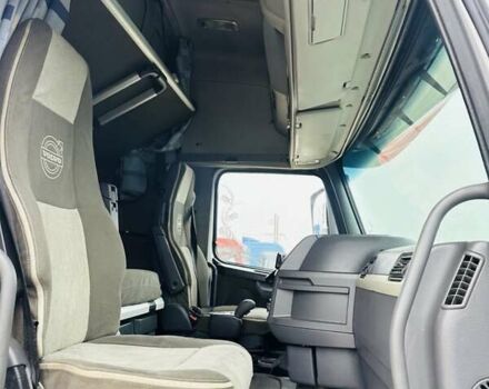 Сірий Вольво FH 13, об'ємом двигуна 12.9 л та пробігом 1 тис. км за 22300 $, фото 38 на Automoto.ua