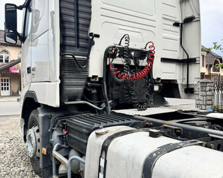 Сірий Вольво FH 13, об'ємом двигуна 12.78 л та пробігом 1000 тис. км за 10000 $, фото 32 на Automoto.ua