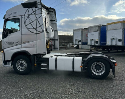 Сірий Вольво FH 13, об'ємом двигуна 12.9 л та пробігом 821 тис. км за 41900 $, фото 8 на Automoto.ua