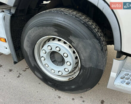 Сірий Вольво FH 13, об'ємом двигуна 12.9 л та пробігом 820 тис. км за 42900 $, фото 15 на Automoto.ua