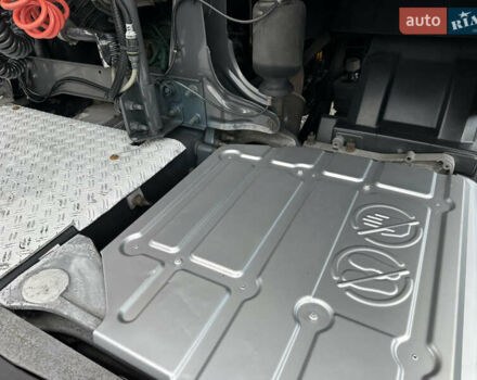 Сірий Вольво FH 13, об'ємом двигуна 12.9 л та пробігом 821 тис. км за 41900 $, фото 29 на Automoto.ua