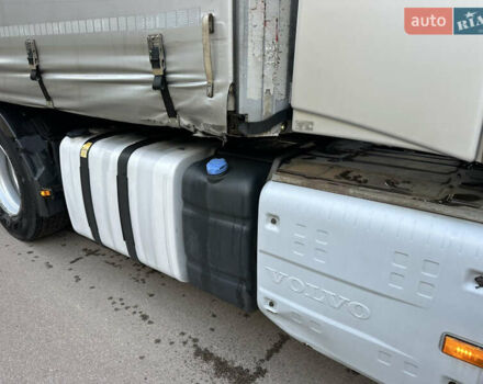 Сірий Вольво FH 13, об'ємом двигуна 12.9 л та пробігом 820 тис. км за 42900 $, фото 11 на Automoto.ua