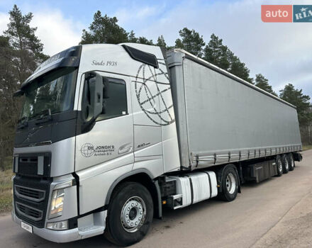 Сірий Вольво FH 13, об'ємом двигуна 12.9 л та пробігом 820 тис. км за 42900 $, фото 3 на Automoto.ua