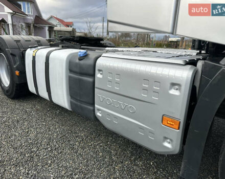 Сірий Вольво FH 13, об'ємом двигуна 12.9 л та пробігом 821 тис. км за 41900 $, фото 19 на Automoto.ua