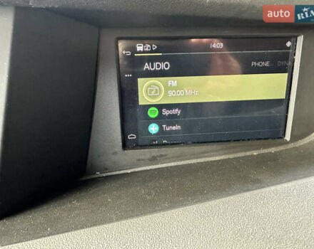 Сірий Вольво FH 13, об'ємом двигуна 12.9 л та пробігом 820 тис. км за 42900 $, фото 37 на Automoto.ua