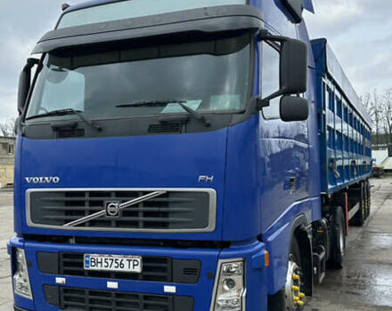 Синий Вольво FH 13, объемом двигателя 12.78 л и пробегом 160 тыс. км за 10400 $, фото 2 на Automoto.ua