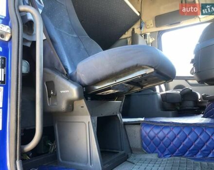 Синій Вольво FH 13, об'ємом двигуна 12.8 л та пробігом 944 тис. км за 13500 $, фото 23 на Automoto.ua