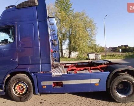 Синий Вольво FH 13, объемом двигателя 12.8 л и пробегом 500 тыс. км за 11500 $, фото 7 на Automoto.ua
