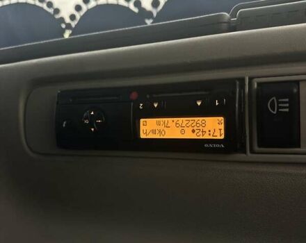 Вольво FH 13 2007 в Хусте на Automoto.ua Синий Вольво FH 13, объемом двигателя 0 л и пробегом 892 тыс. км за 12500 $, фото 7 на Automoto.ua