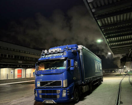 Синій Вольво FH 13, об'ємом двигуна 12.5 л та пробігом 1 тис. км за 15500 $, фото 2 на Automoto.ua