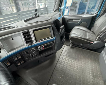 Синий Вольво FH 13, объемом двигателя 12.9 л и пробегом 1000 тыс. км за 22800 $, фото 37 на Automoto.ua