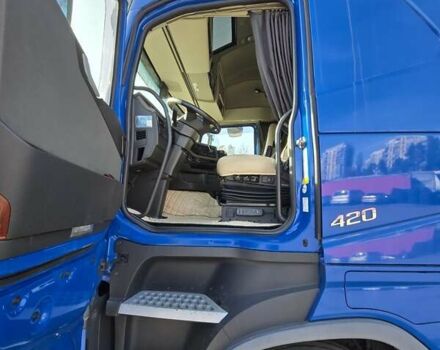 Синий Вольво FH 13, объемом двигателя 12.8 л и пробегом 875 тыс. км за 30000 $, фото 5 на Automoto.ua