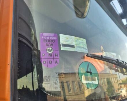 Синий Вольво FH 13, объемом двигателя 12.78 л и пробегом 850 тыс. км за 26000 $, фото 9 на Automoto.ua