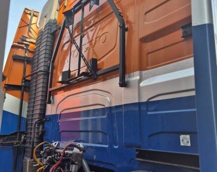 Синий Вольво FH 13, объемом двигателя 12.78 л и пробегом 850 тыс. км за 26000 $, фото 7 на Automoto.ua