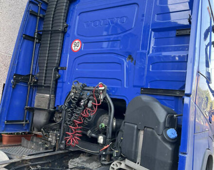 Синий Вольво FH 13, объемом двигателя 12.78 л и пробегом 920 тыс. км за 32500 $, фото 5 на Automoto.ua