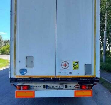 Синий Вольво FH 13, объемом двигателя 12.78 л и пробегом 850 тыс. км за 26000 $, фото 20 на Automoto.ua