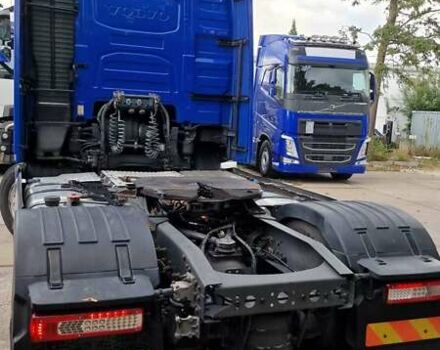 Вольво FH 13 2014 в Иршава на Automoto.ua Синий Вольво FH 13, объемом двигателя 12.78 л и пробегом 980 тыс. км за 33012 $, фото 3 на Automoto.ua
