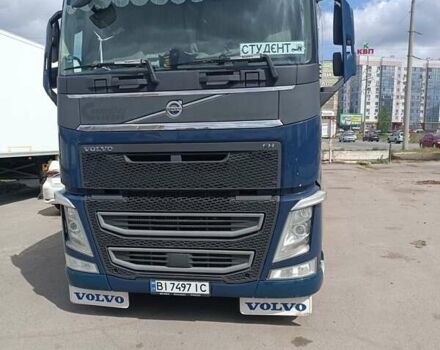 Синий Вольво FH 13, объемом двигателя 12.8 л и пробегом 990 тыс. км за 27500 $, фото 3 на Automoto.ua