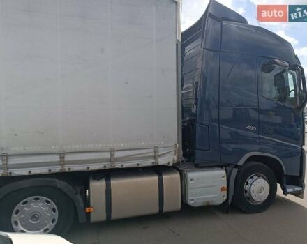 Синий Вольво FH 13, объемом двигателя 12.8 л и пробегом 990 тыс. км за 27500 $, фото 5 на Automoto.ua