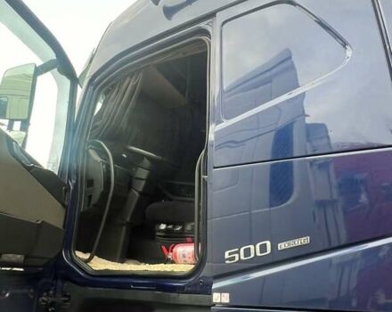 Синий Вольво FH 13, объемом двигателя 12.78 л и пробегом 952 тыс. км за 34000 $, фото 2 на Automoto.ua