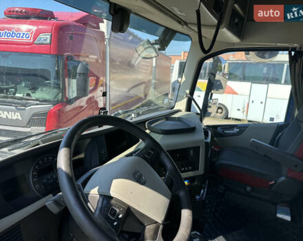 Синий Вольво FH 13, объемом двигателя 12.78 л и пробегом 770 тыс. км за 42000 $, фото 6 на Automoto.ua