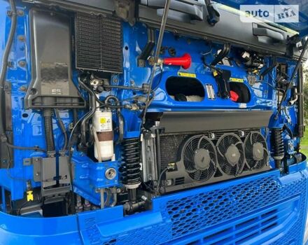 Синій Вольво FH 13, об'ємом двигуна 0 л та пробігом 800 тис. км за 45999 $, фото 13 на Automoto.ua