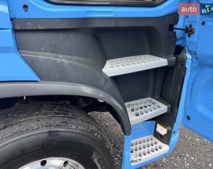 Синий Вольво FH 13, объемом двигателя 0 л и пробегом 918 тыс. км за 43072 $, фото 43 на Automoto.ua