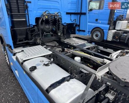 Синий Вольво FH 13, объемом двигателя 0 л и пробегом 918 тыс. км за 43072 $, фото 12 на Automoto.ua