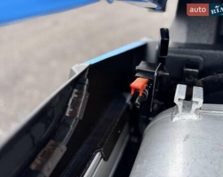 Синий Вольво FH 13, объемом двигателя 0 л и пробегом 918 тыс. км за 43072 $, фото 21 на Automoto.ua