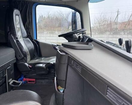 Синий Вольво FH 13, объемом двигателя 0 л и пробегом 918 тыс. км за 43072 $, фото 45 на Automoto.ua