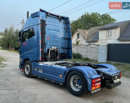 Вольво FH 13 2018 у Дніпро (Дніпропетровську) на Automoto.ua Синій Вольво FH 13, об'ємом двигуна 12.78 л та пробігом 1000 тис. км за 55700 $, фото 6 на Automoto.ua