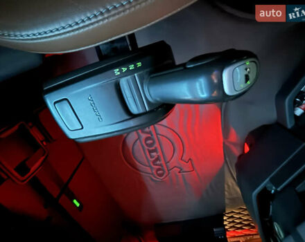 Вольво FH 13 2018 у Дніпро (Дніпропетровську) на Automoto.ua Синій Вольво FH 13, об'ємом двигуна 12.78 л та пробігом 1000 тис. км за 55700 $, фото 65 на Automoto.ua