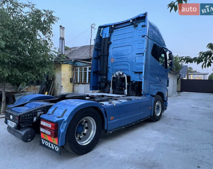 Вольво FH 13 2018 у Дніпро (Дніпропетровську) на Automoto.ua Синій Вольво FH 13, об'ємом двигуна 12.78 л та пробігом 1000 тис. км за 55700 $, фото 22 на Automoto.ua