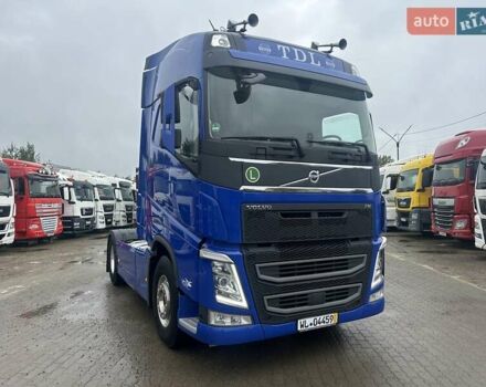 Вольво FH 13 2019 в Калуше на Automoto.ua Синий Вольво FH 13, объемом двигателя 12.77 л и пробегом 595 тыс. км за 59500 $, фото 1 на Automoto.ua