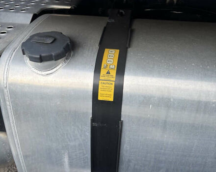 Синий Вольво FH 13, объемом двигателя 12.8 л и пробегом 42 тыс. км за 98500 $, фото 9 на Automoto.ua